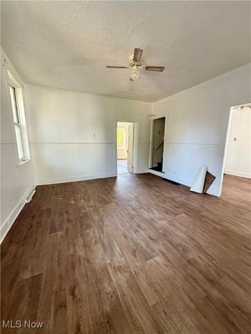 220 Oaklawn Avenue, Woodsfield, OH 43793