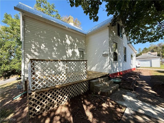 220 Oaklawn Avenue, Woodsfield, OH 43793