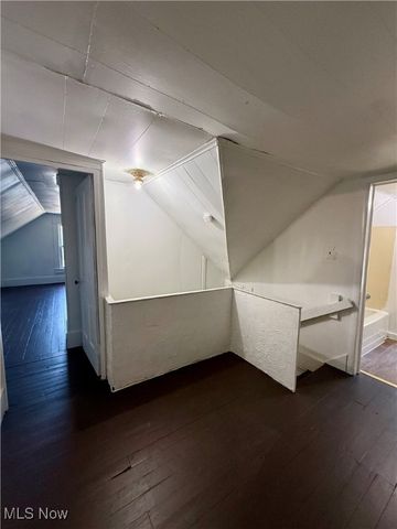 220 Oaklawn Avenue, Woodsfield, OH 43793