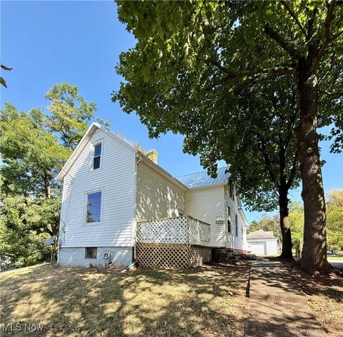 220 Oaklawn Avenue, Woodsfield, OH 43793