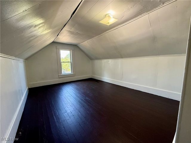 220 Oaklawn Avenue, Woodsfield, OH 43793