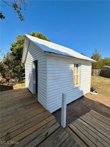 220 Oaklawn Avenue, Woodsfield, OH 43793