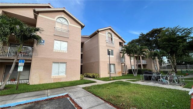 10420 SW 158th Court 105, Miami, FL 33196