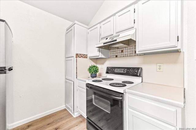 5874 Spring Cabin, San Antonio, TX 78247