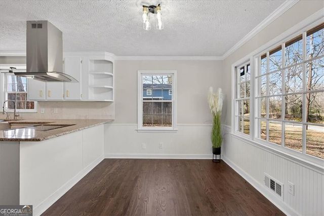 942 Old Batesville Road, Canton, GA 30115