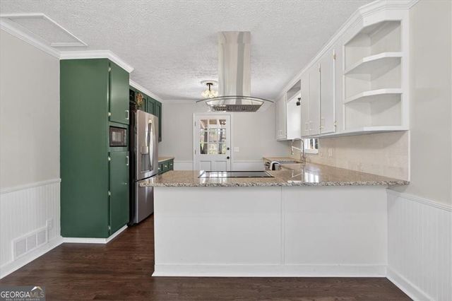 942 Old Batesville Road, Canton, GA 30115