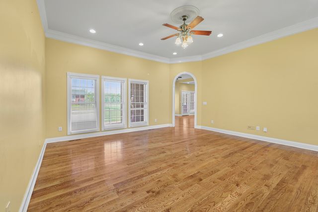 1815 Hartsville Pike, Gallatin, TN 37066