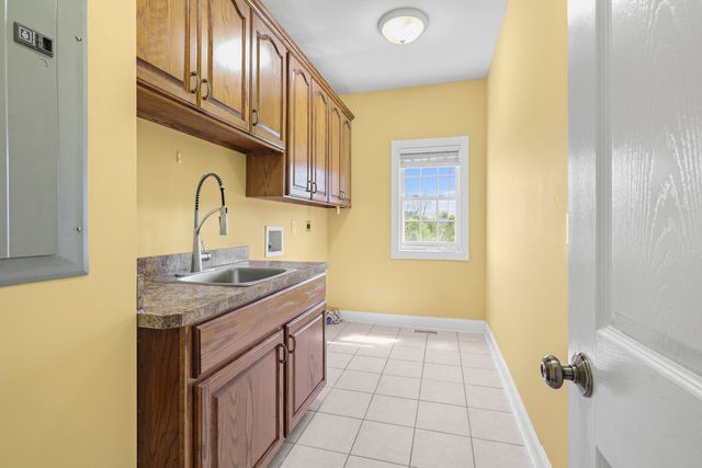 1815 Hartsville Pike, Gallatin, TN 37066