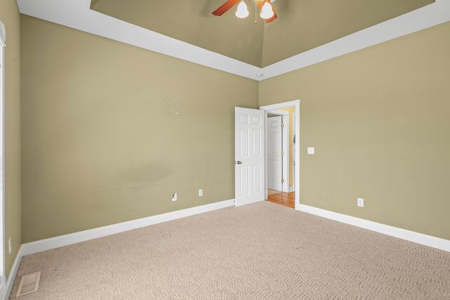1815 Hartsville Pike, Gallatin, TN 37066