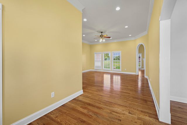 1815 Hartsville Pike, Gallatin, TN 37066