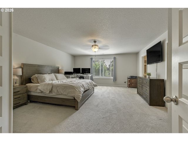 1825 Everett St, Forest Grove, OR 97116