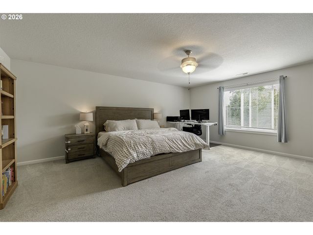 1825 Everett St, Forest Grove, OR 97116