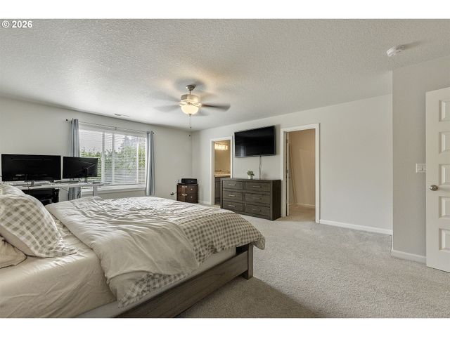 1825 Everett St, Forest Grove, OR 97116