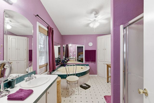 1069 Kennon Point, Palo Pinto, TX 76484