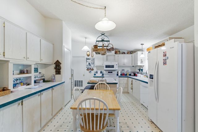 1069 Kennon Point, Palo Pinto, TX 76484