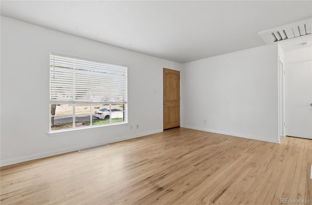 1364 Dayton Street, Aurora, CO 80010