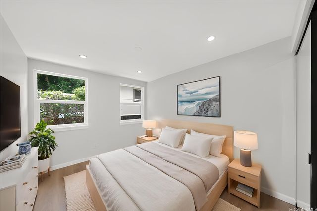 286 Hoomalu Street, Pearl City, HI 96782