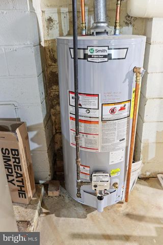 10 BOULDER BROOK DR, Wilmington, DE 19803