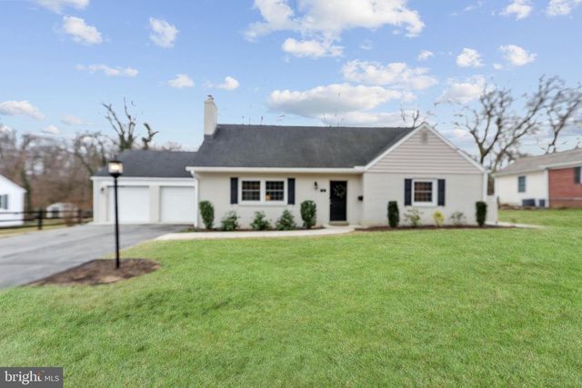 10 BOULDER BROOK DR, Wilmington, DE 19803