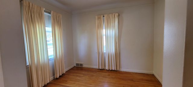 20506 Lochmoor Street, Harper Woods, MI 48225