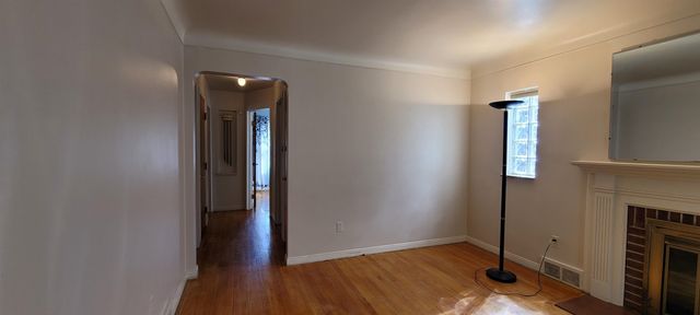 20506 Lochmoor Street, Harper Woods, MI 48225