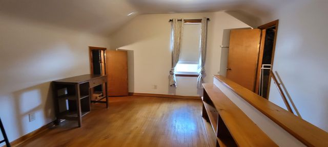 20506 Lochmoor Street, Harper Woods, MI 48225