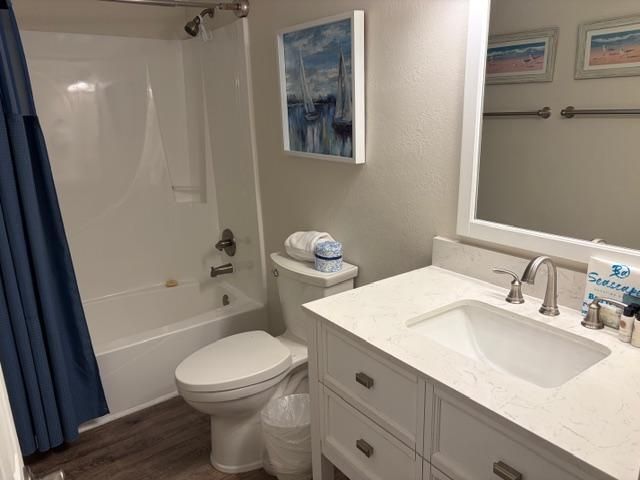 44 Breakwater Bay UNIT 8H, Miramar Beach, FL 32550