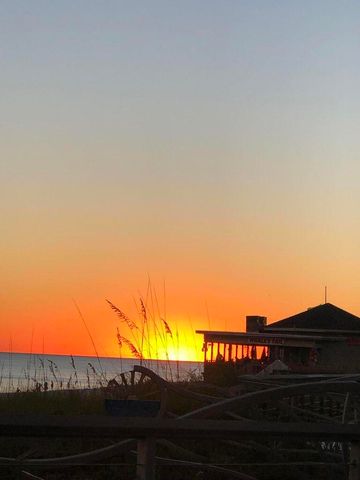 44 Breakwater Bay UNIT 8H, Miramar Beach, FL 32550