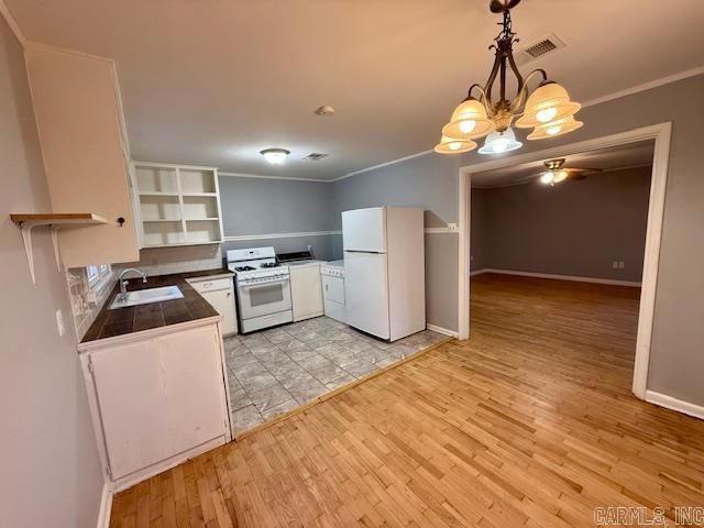 1415 Watkins Street, Conway, AR 72034