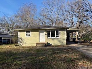 1415 Watkins Street, Conway, AR 72034