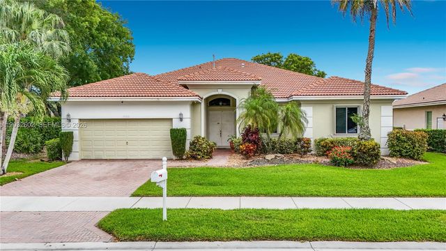 19302 SW 68th Street, Pembroke Pines, FL 33332