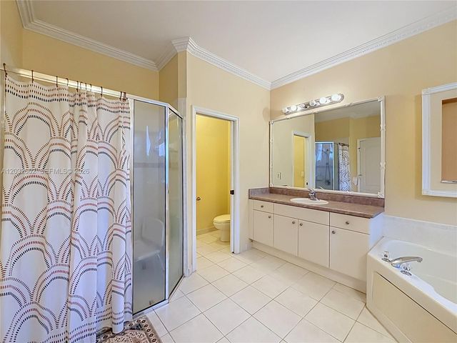 19302 SW 68th Street, Pembroke Pines, FL 33332