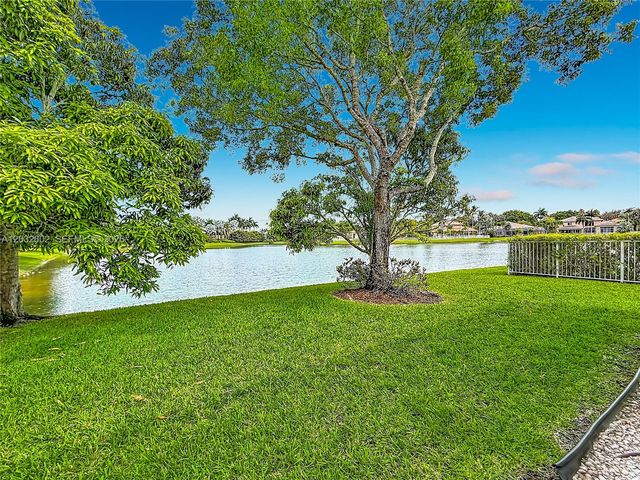 19302 SW 68th Street, Pembroke Pines, FL 33332