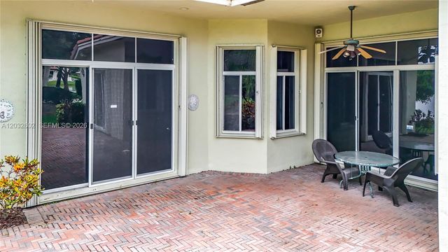 19302 SW 68th Street, Pembroke Pines, FL 33332