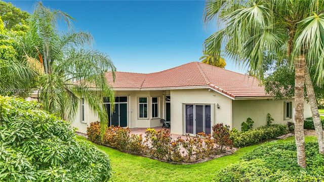 19302 SW 68th Street, Pembroke Pines, FL 33332