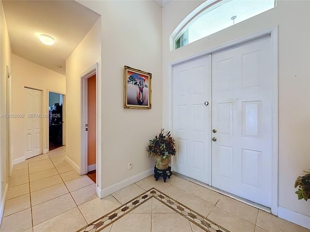 19302 SW 68th Street, Pembroke Pines, FL 33332