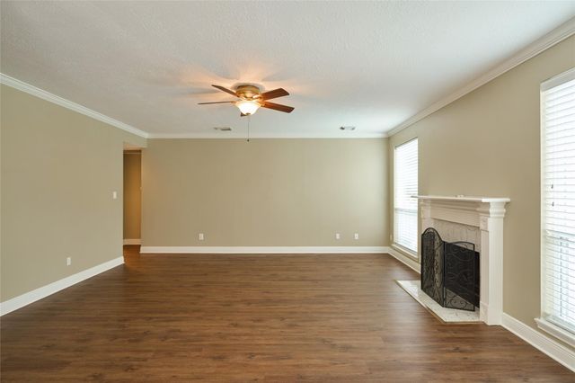 2034 Nature Park Lane, Spring, TX 77386