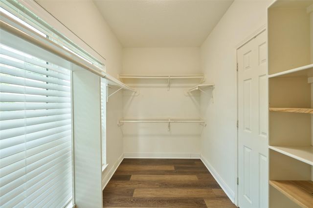 2034 Nature Park Lane, Spring, TX 77386
