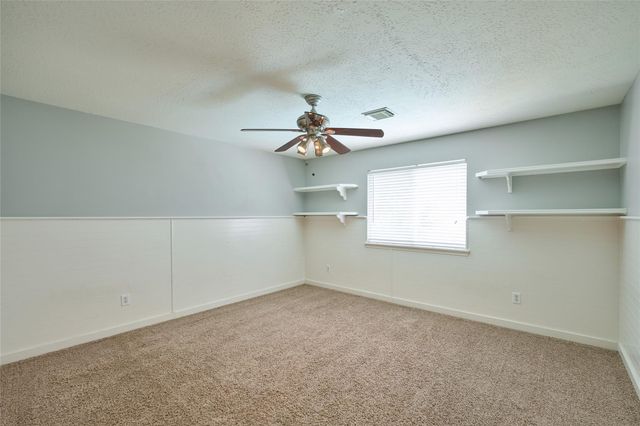 2034 Nature Park Lane, Spring, TX 77386
