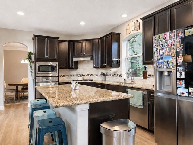 5627 Rising Walk Lane, Missouri City, TX 77459