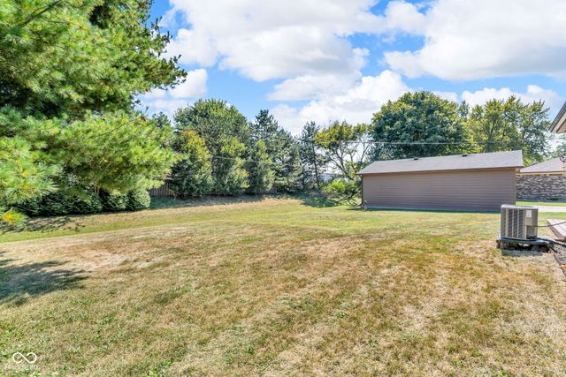 6795 Crown Drive, Brownsburg, IN 46112