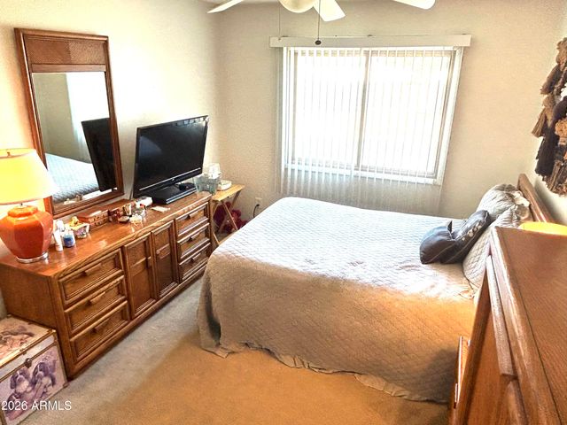 5306 W SHEENA Drive, Glendale, AZ 85306