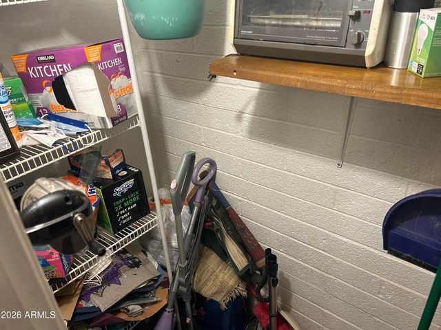 5306 W SHEENA Drive, Glendale, AZ 85306