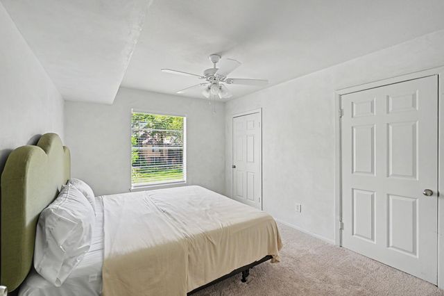 8211 Kingsbrook Road 205, Houston, TX 77024