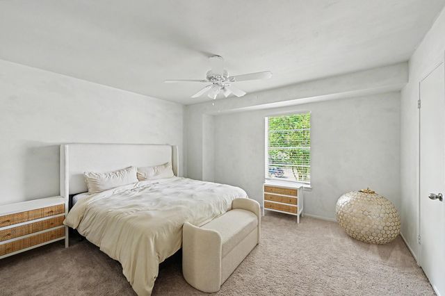 8211 Kingsbrook Road 205, Houston, TX 77024