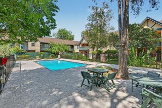 8211 Kingsbrook Road 205, Houston, TX 77024