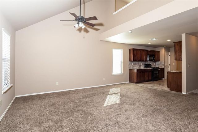 7412 Comrade Lane, Yukon, OK 73099