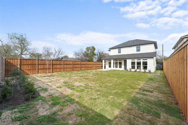 703 Buckalew Street, Dallas, TX 75208