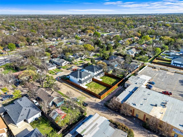 703 Buckalew Street, Dallas, TX 75208