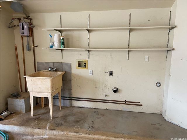 87-344 Kulahanai Street, Waianae, HI 96792